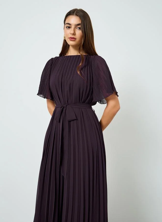 Women Pleated Maxi Dress with Tie-Belt